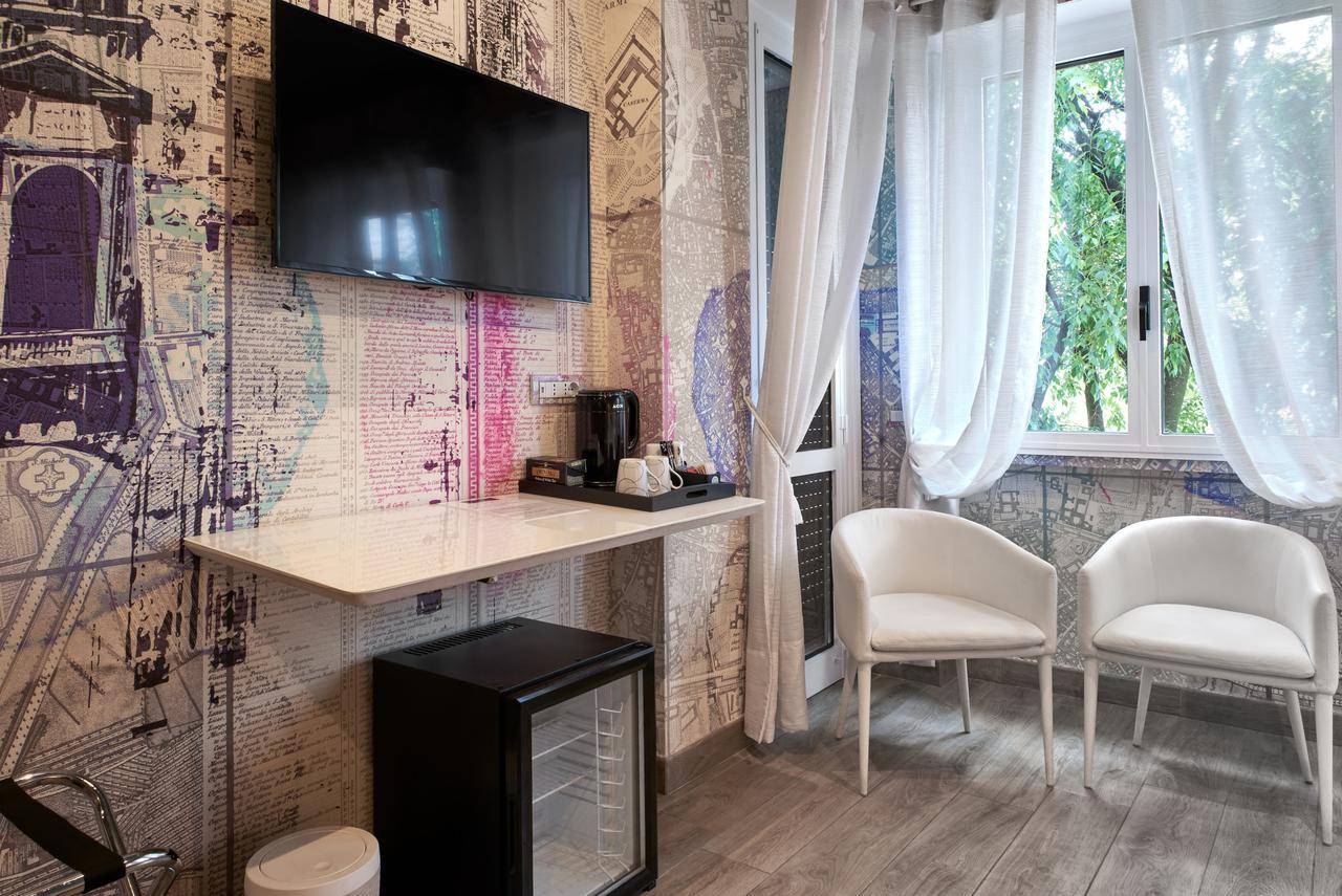 Eleganti Suite In Piazzale Lagosta Milan Exterior photo