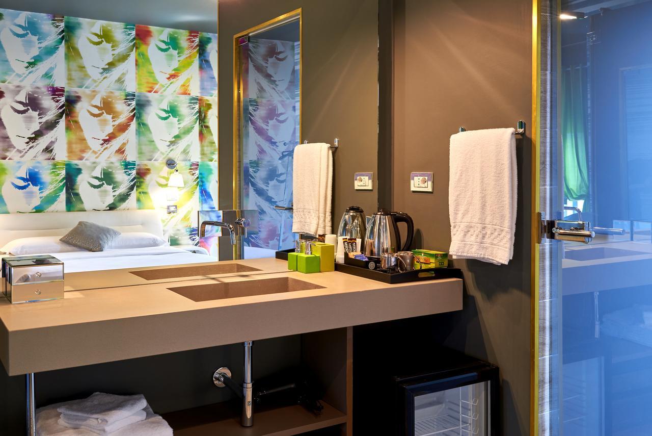 Eleganti Suite In Piazzale Lagosta Milan Exterior photo